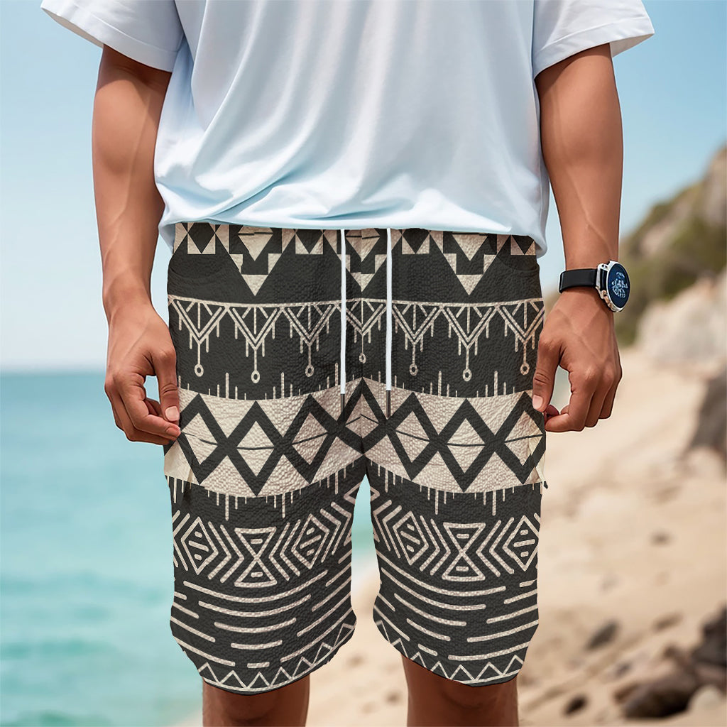 Black And Beige Aztec Pattern Print Men's Cargo Shorts