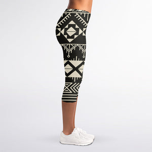 Black And Beige Aztec Pattern Print Women's Capri Leggings