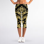 Black And Beige Damask Pattern Print Women's Capri Leggings