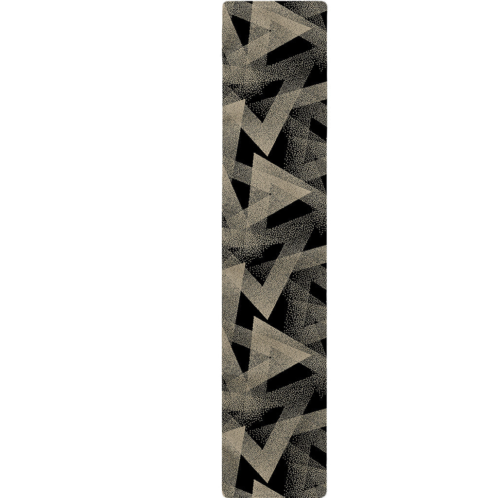 Black And Beige Geometric Triangle Print Table Runner