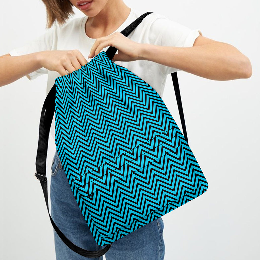 Black And Blue Chevron Pattern Print Drawstring Backpack