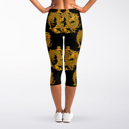 Black And Gold Dragon Pattern Print Women's Capri Leggings