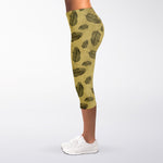 Black And Gold Feather Pattern Print Women's Capri Leggings