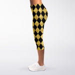 Black And Gold Harlequin Pattern Print Women's Capri Leggings