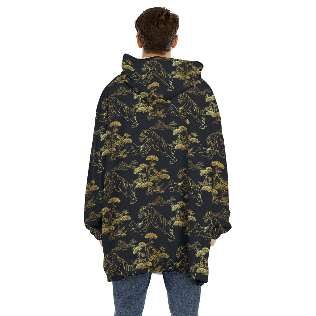 Black And Gold Japanese Tiger Print Hoodie Blanket