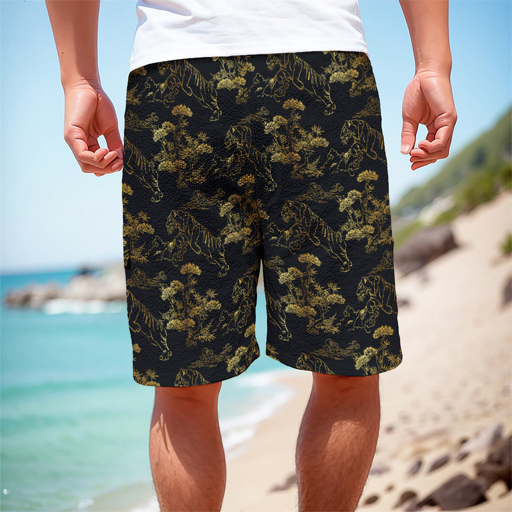 Black And Gold Japanese Tiger Print Men's Cargo Shorts