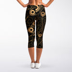 Black And Gold Peacock Feather Print Women's Capri Leggings