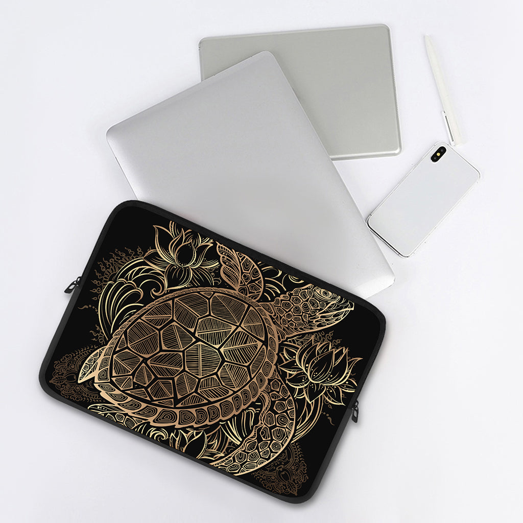 Black And Gold Sea Turtle Print Laptop Sleeve