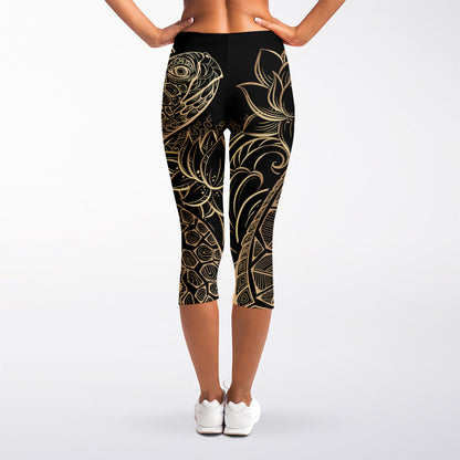 Black And Gold Sea Turtle Print Women's Capri Leggings