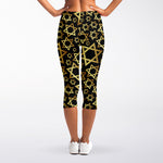 Black And Gold Star of David Print Women's Capri Leggings