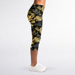 Black And Gold Tropical Pattern Print Women's Capri Leggings
