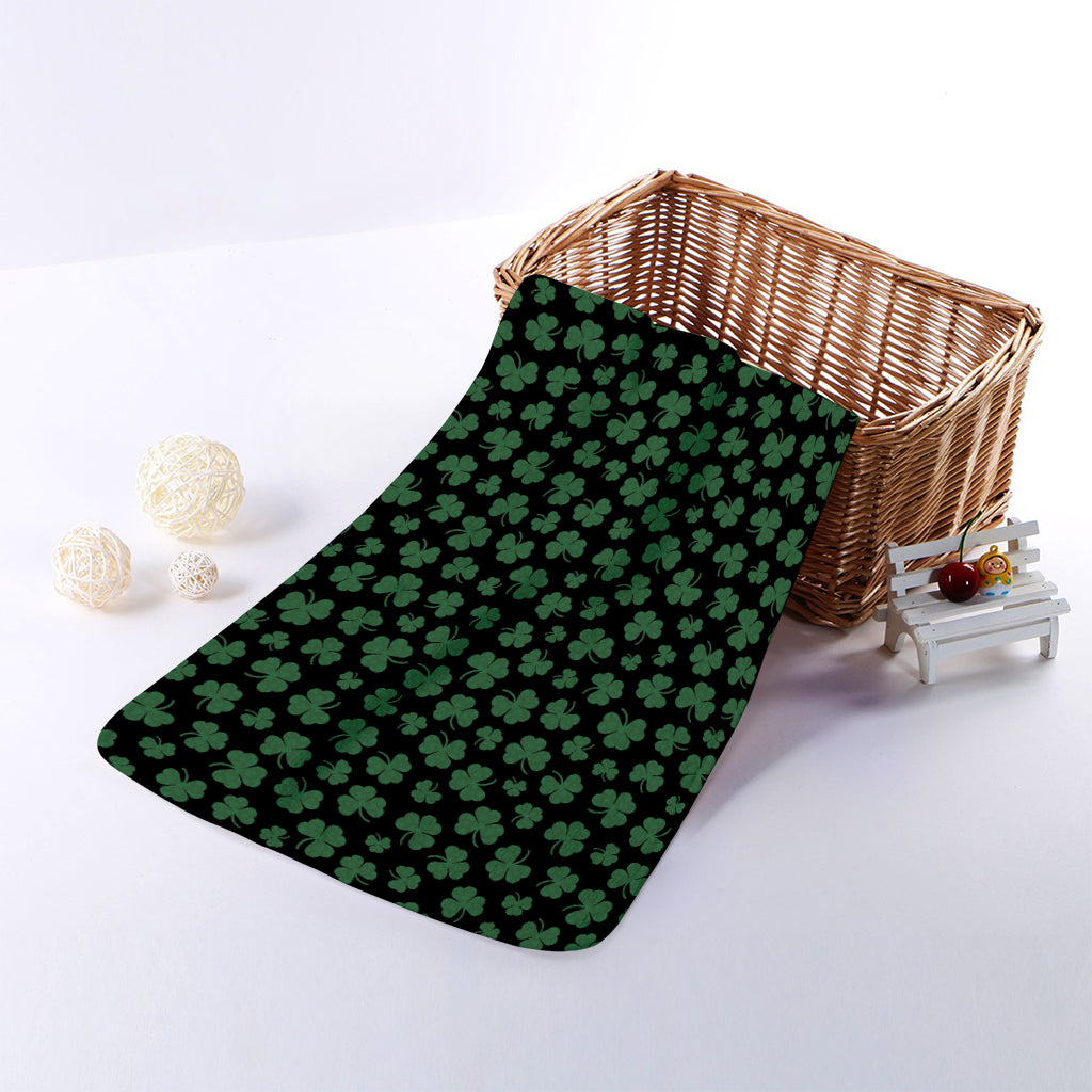 Black And Green Shamrock Pattern Print Towel