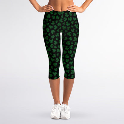 Black And Green Shamrock Pattern Print Women's Capri Leggings