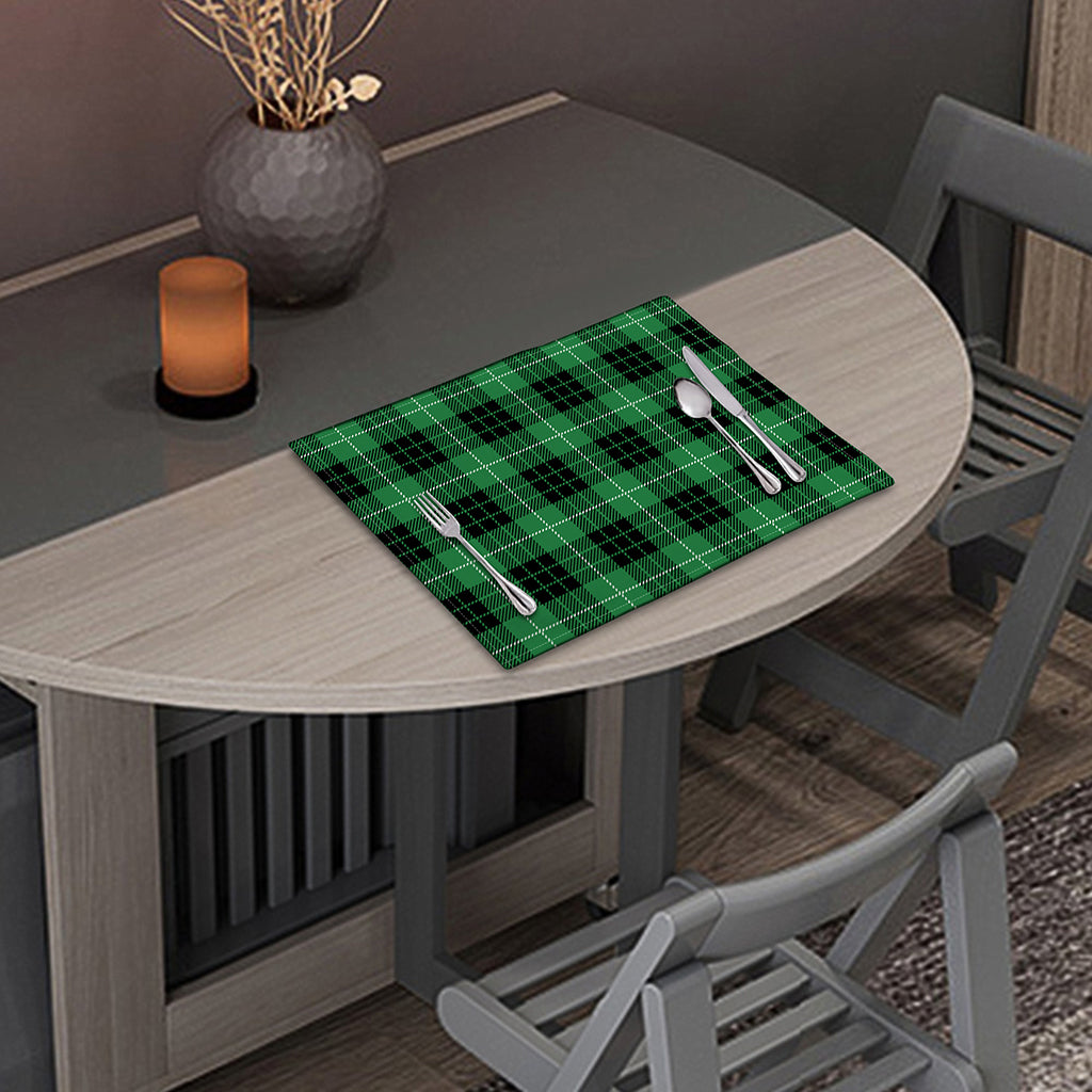 Black And Green Tartan Pattern Print Placemat