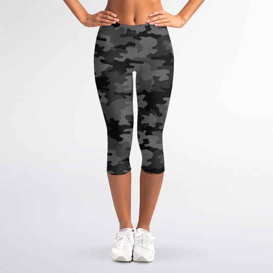 Black And Grey Camouflage Print Women's Capri Leggings