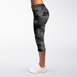 Black And Grey Camouflage Print Women's Capri Leggings