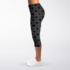 Black And Grey Playing Card Suits Print Women's Capri Leggings