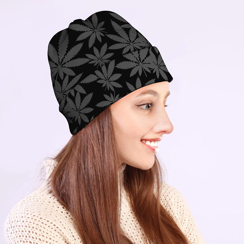 Black And Grey Pot Leaf Pattern Print Beanie