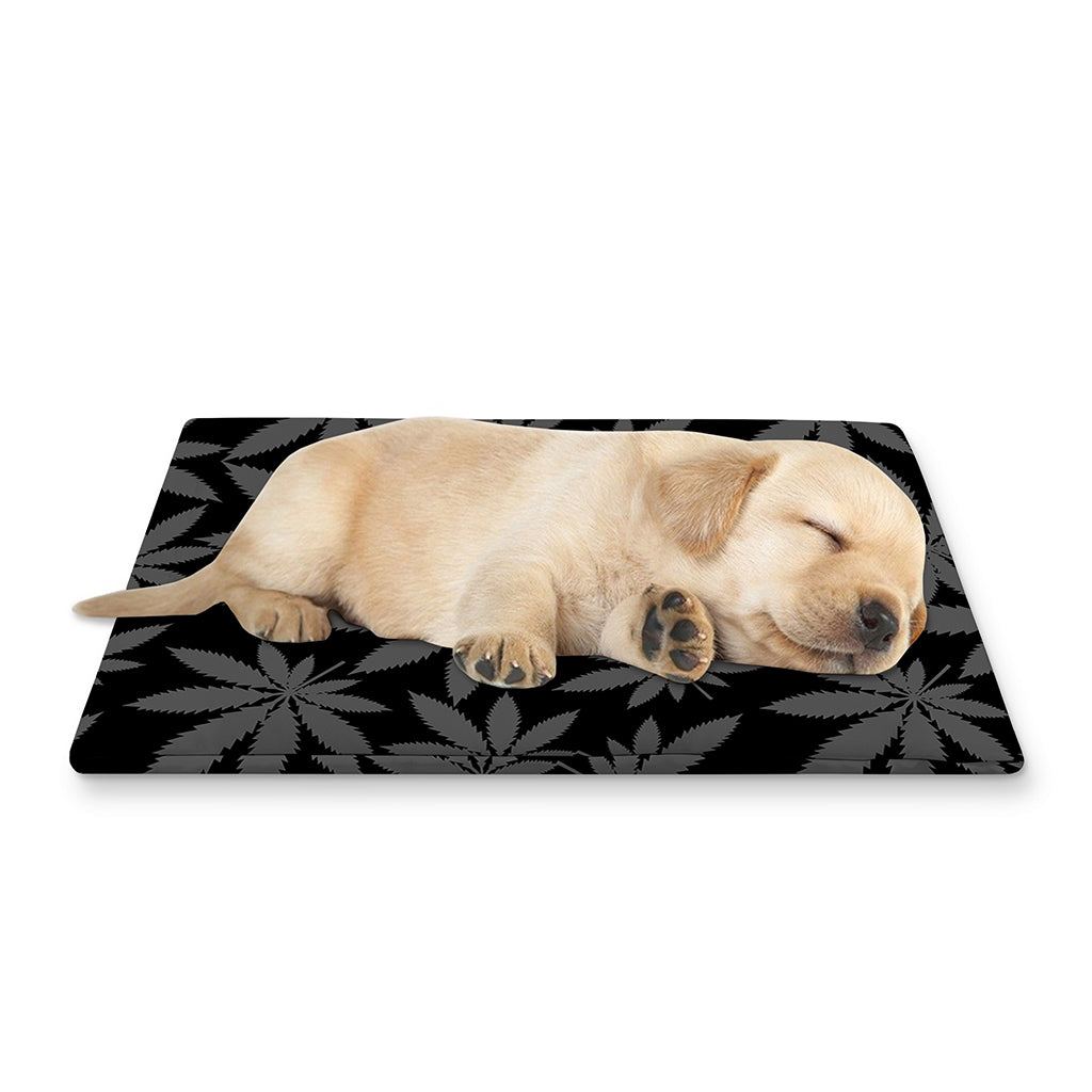Black And Grey Pot Leaf Pattern Print Pet Cooling Mat Cover