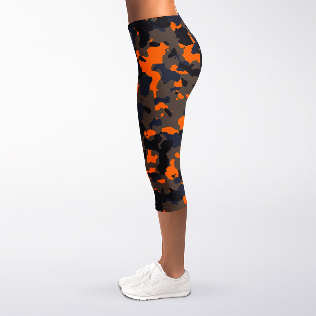 Black And Orange Camouflage Print Women's Capri Leggings