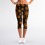 Black And Orange Spider Web Print Women's Capri Leggings