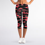 Black And Pink Camouflage Print Women's Capri Leggings