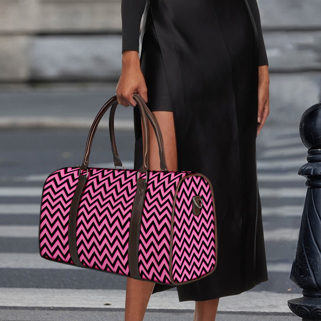 Black And Pink Chevron Pattern Print Duffle Bag