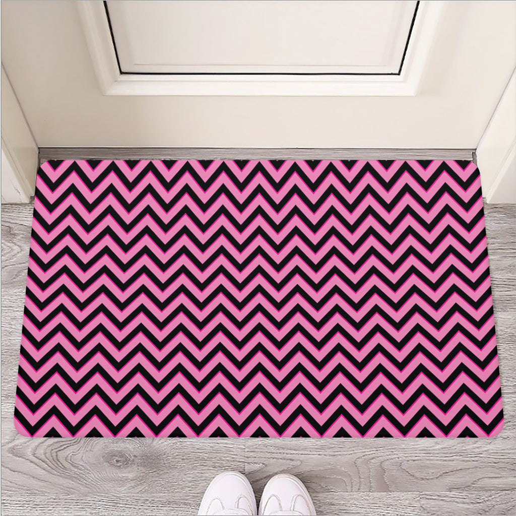 Black And Pink Chevron Pattern Print Rubber Doormat
