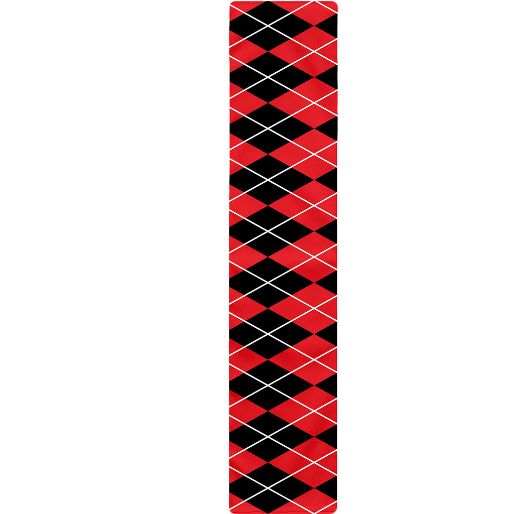 Black And Red Argyle Pattern Print Table Runner
