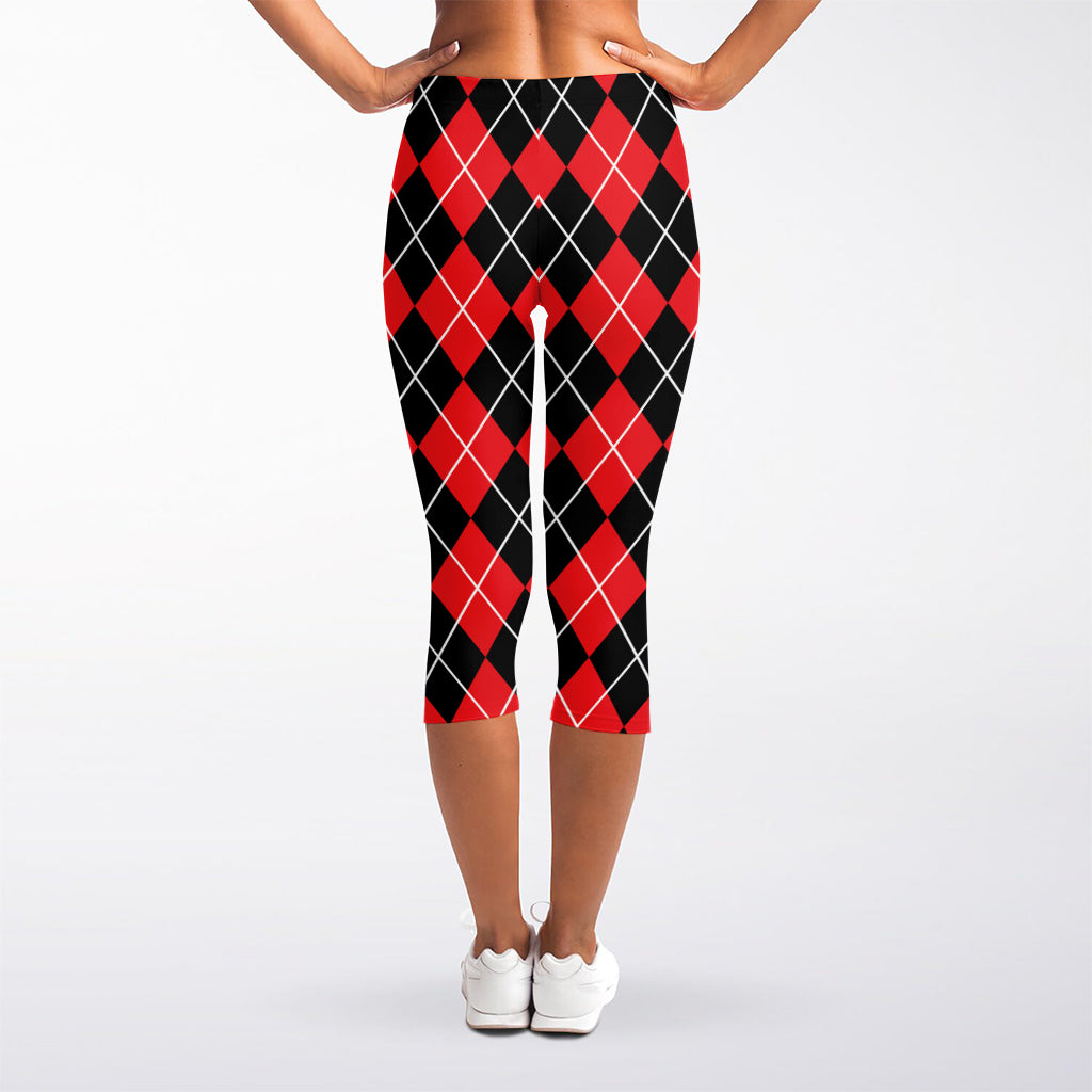 Black And Red Argyle Pattern Print Women's Capri Leggings