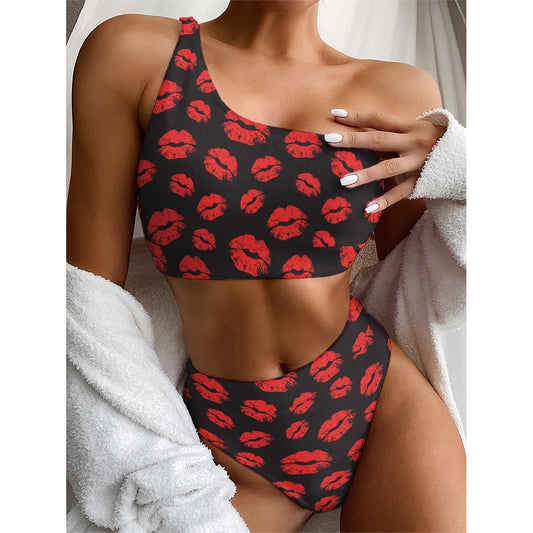 Black And Red Lips Pattern Print One Shoulder Bikini Top