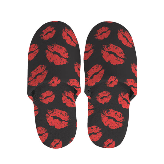 Black And Red Lips Pattern Print Slippers