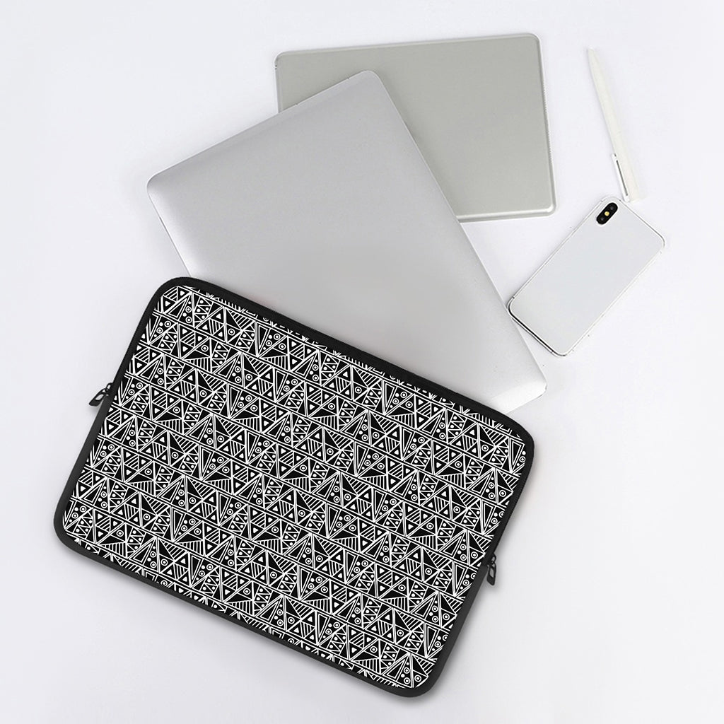 Black And White African Ethnic Print Laptop Sleeve