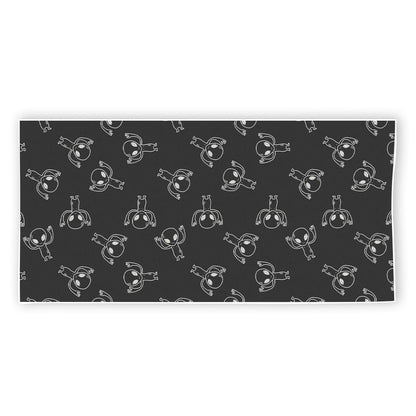 Black And White Alien Print Beach Towel
