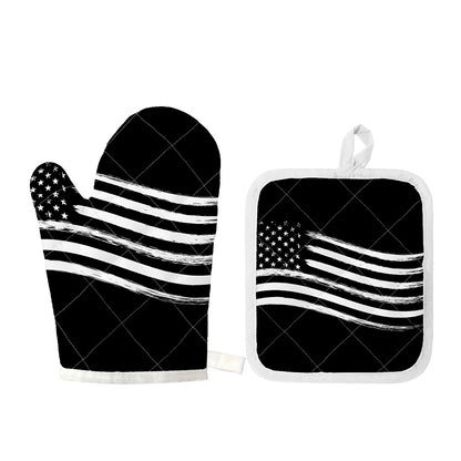 Black And White American Flag Print Oven Mitt And Pot Holder Set