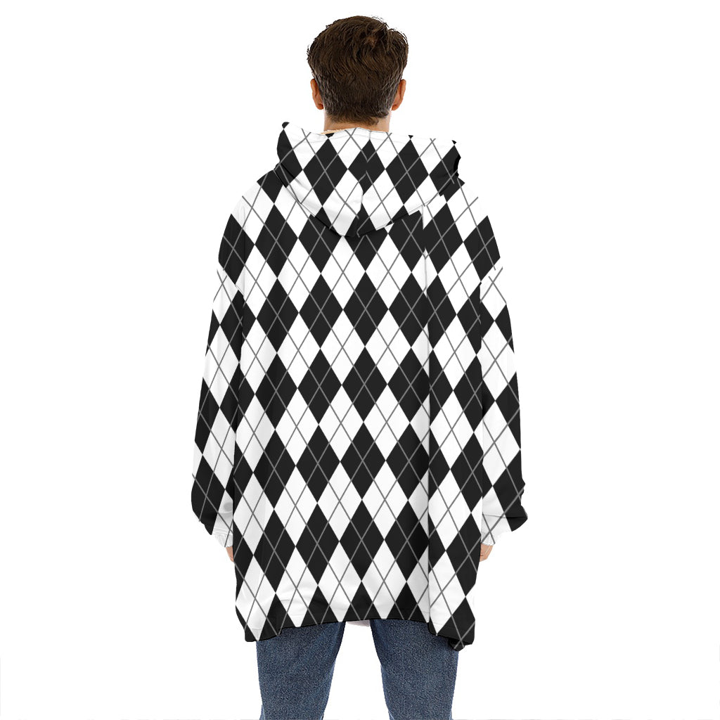 Black And White Argyle Pattern Print Hoodie Blanket