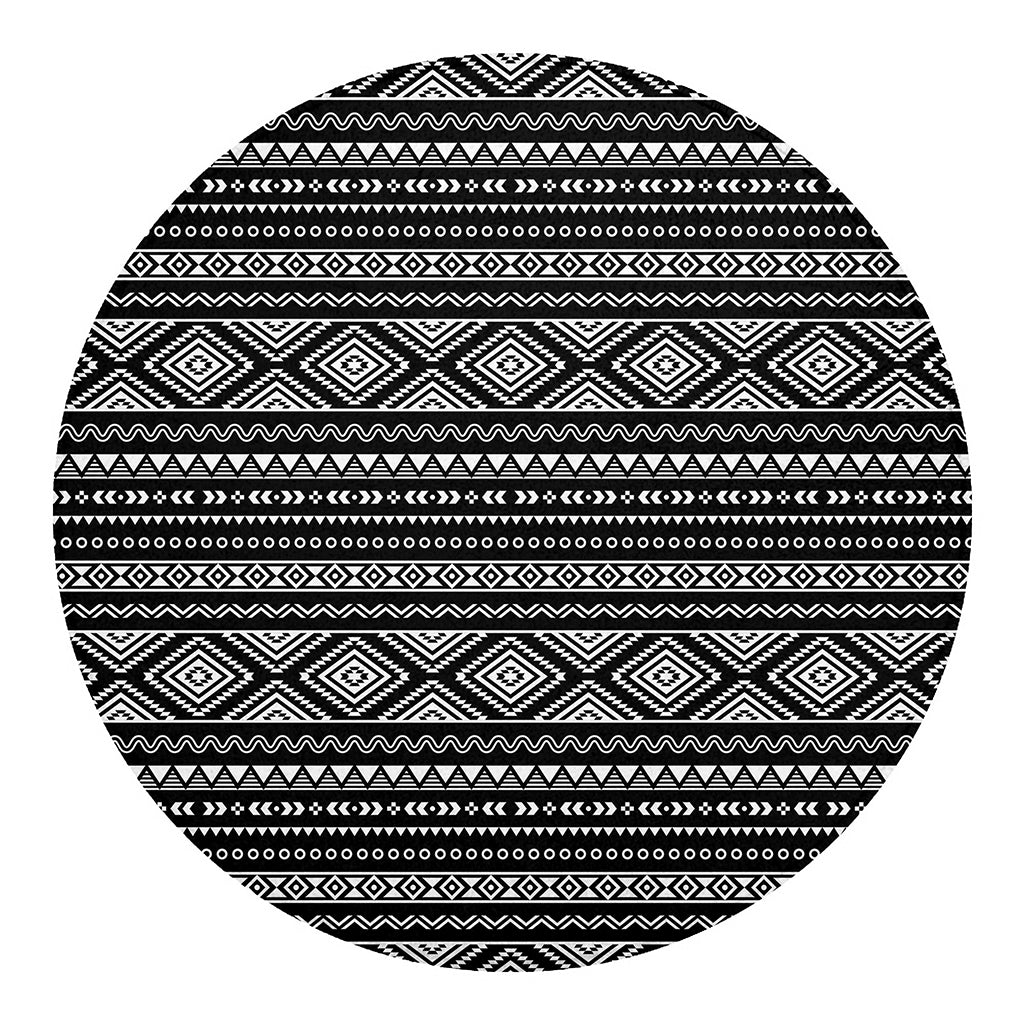 Black And White Aztec Ethnic Print Round Blanket