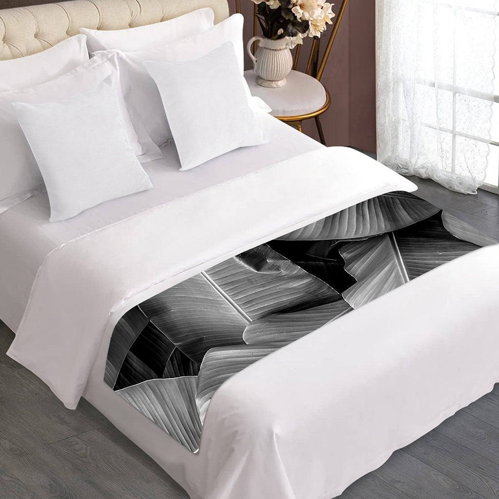 Black And White Banana Leaf Print Bed Runner