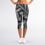 Black And White Banana Leaf Print Women's Capri Leggings