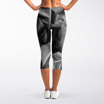 Black And White Banana Leaf Print Women's Capri Leggings