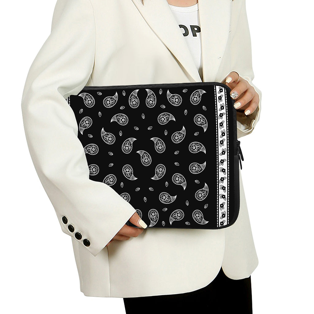 Black And White Bandana Print Laptop Sleeve