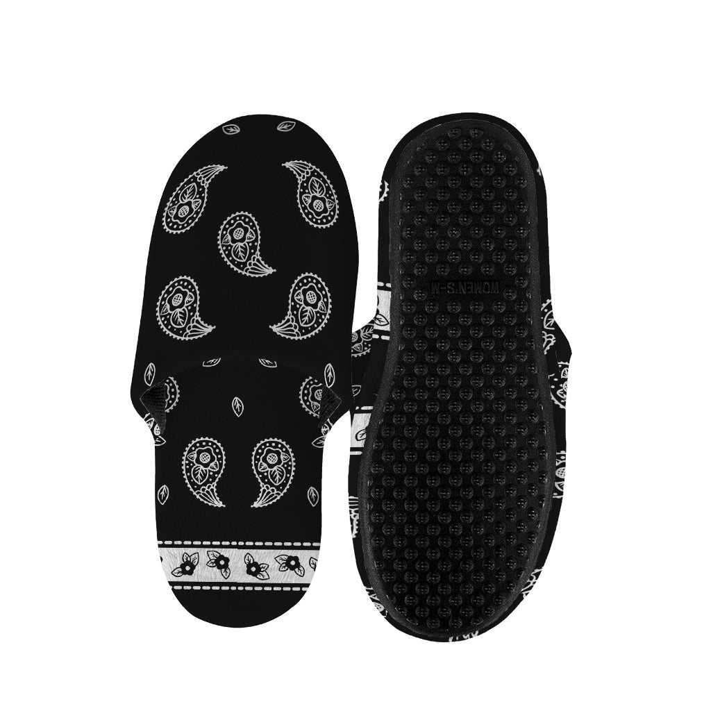 Black And White Bandana Print Slippers