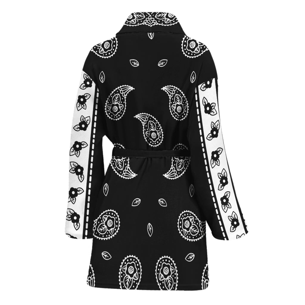 Black And White Bandana Print Women's Bathrobe