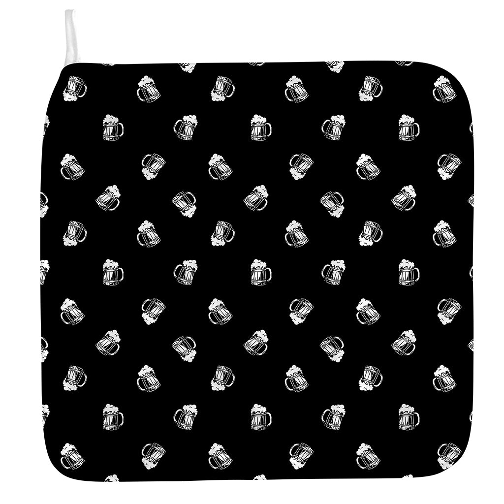 Black And White Beer Pattern Print Hand Towel