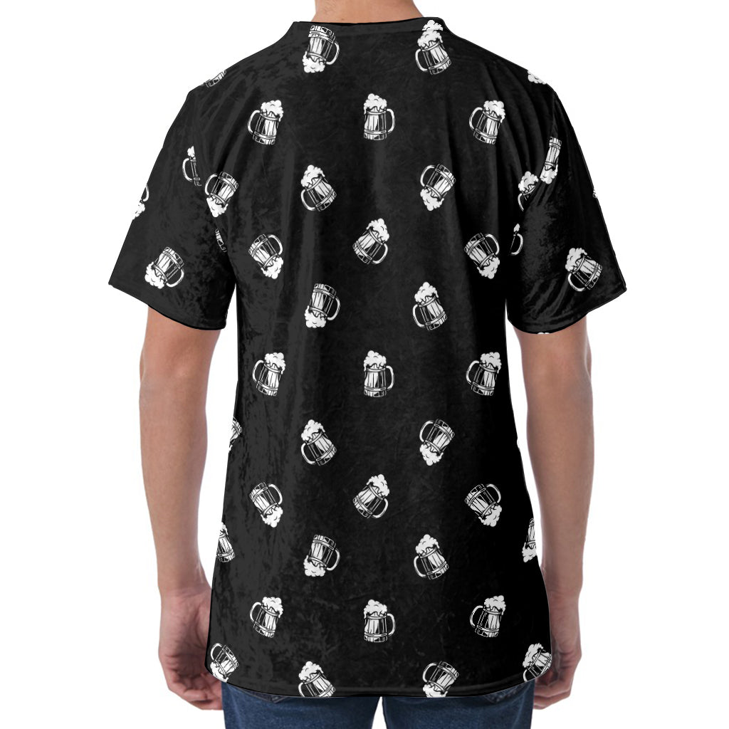 Black And White Beer Pattern Print Men's Velvet T-Shirt
