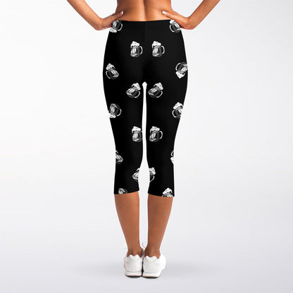 Black And White Beer Pattern Print Women's Capri Leggings