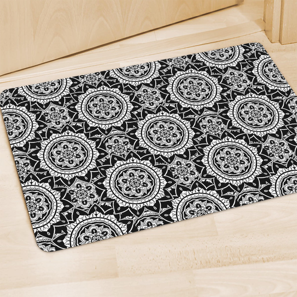 Black And White Boho Mandala Print Polyester Doormat