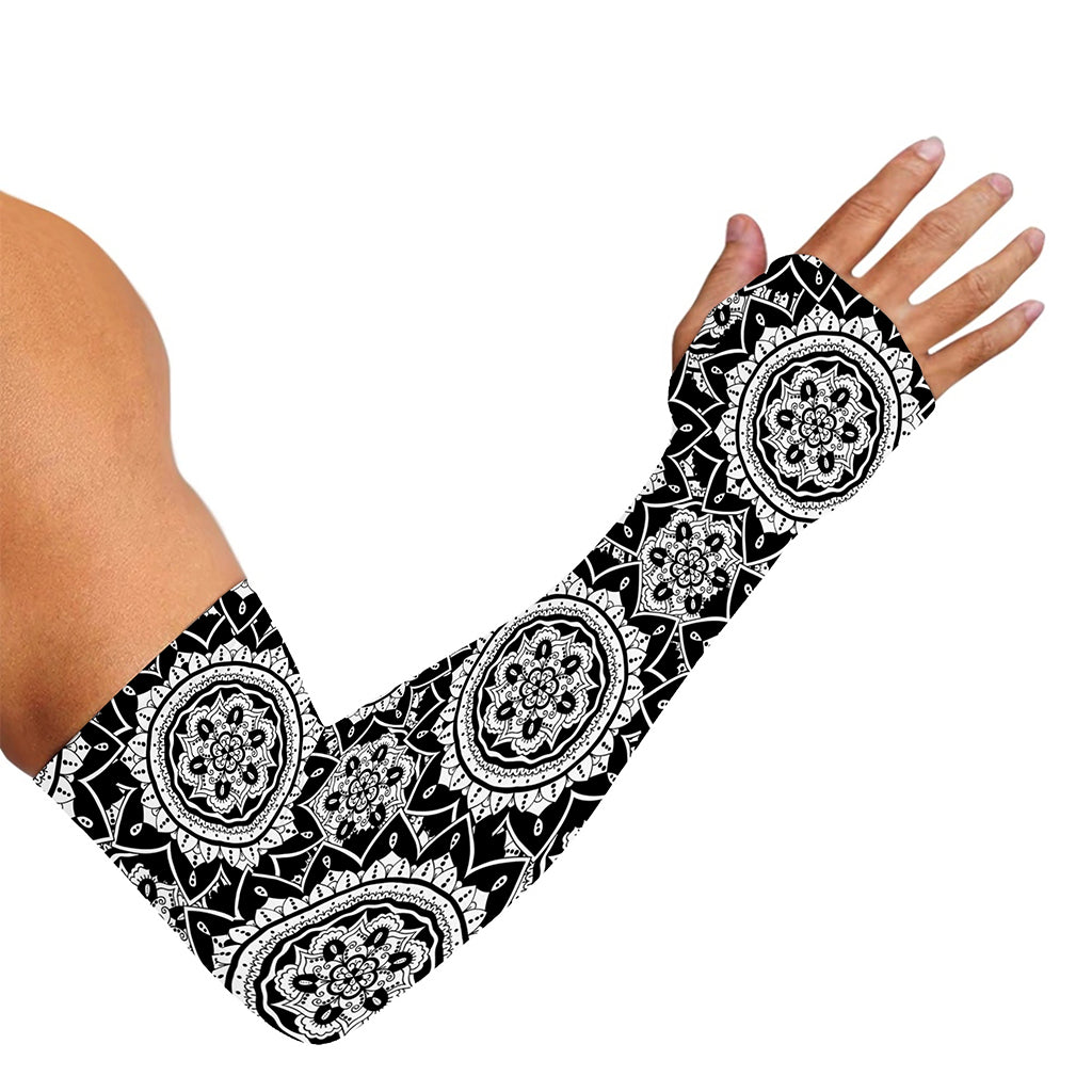 Black And White Boho Mandala Print Sun Protection Arm Sleeves