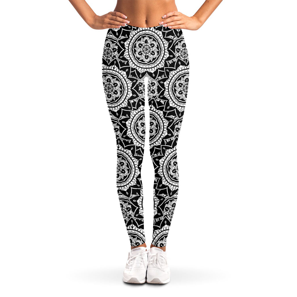 Black And White Boho Mandala Print Women's Leggings