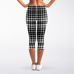 Black And White Border Tartan Print Women's Capri Leggings